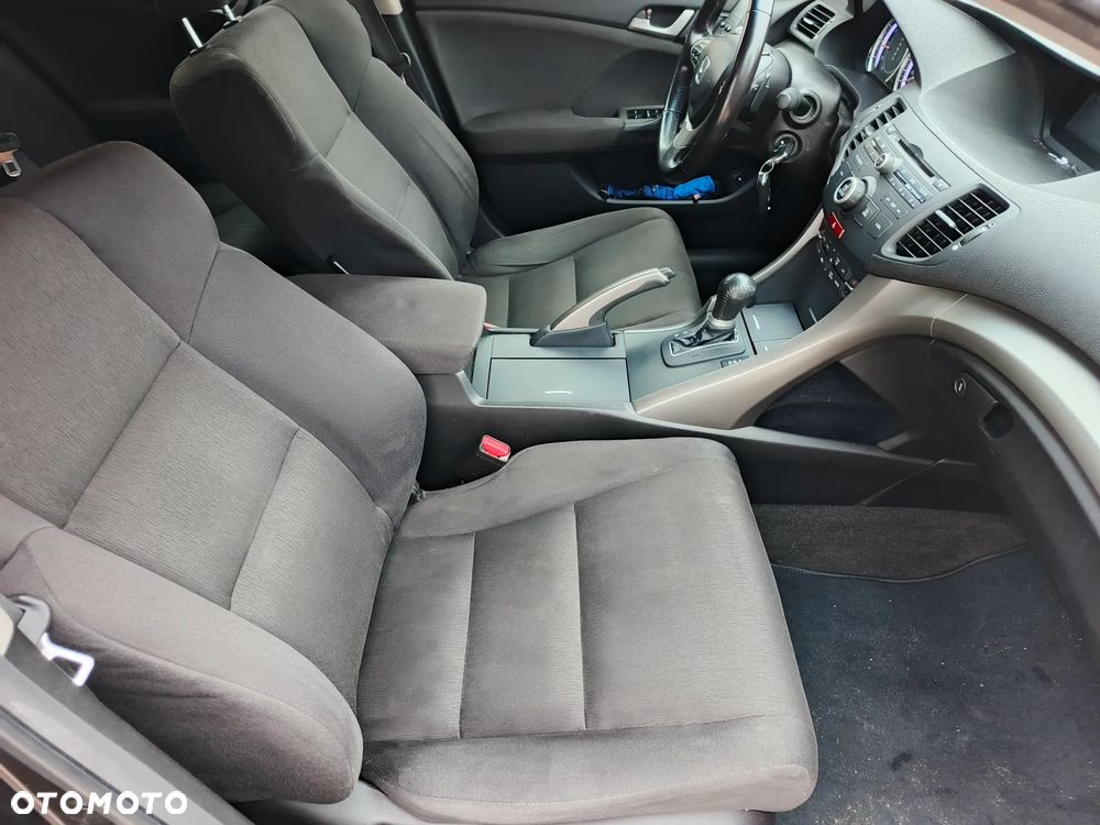 Honda Accord 2.2d Elegance - 22