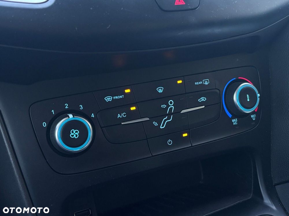 Ford Focus 1.5 EcoBoost SYNC Edition ASS - 12