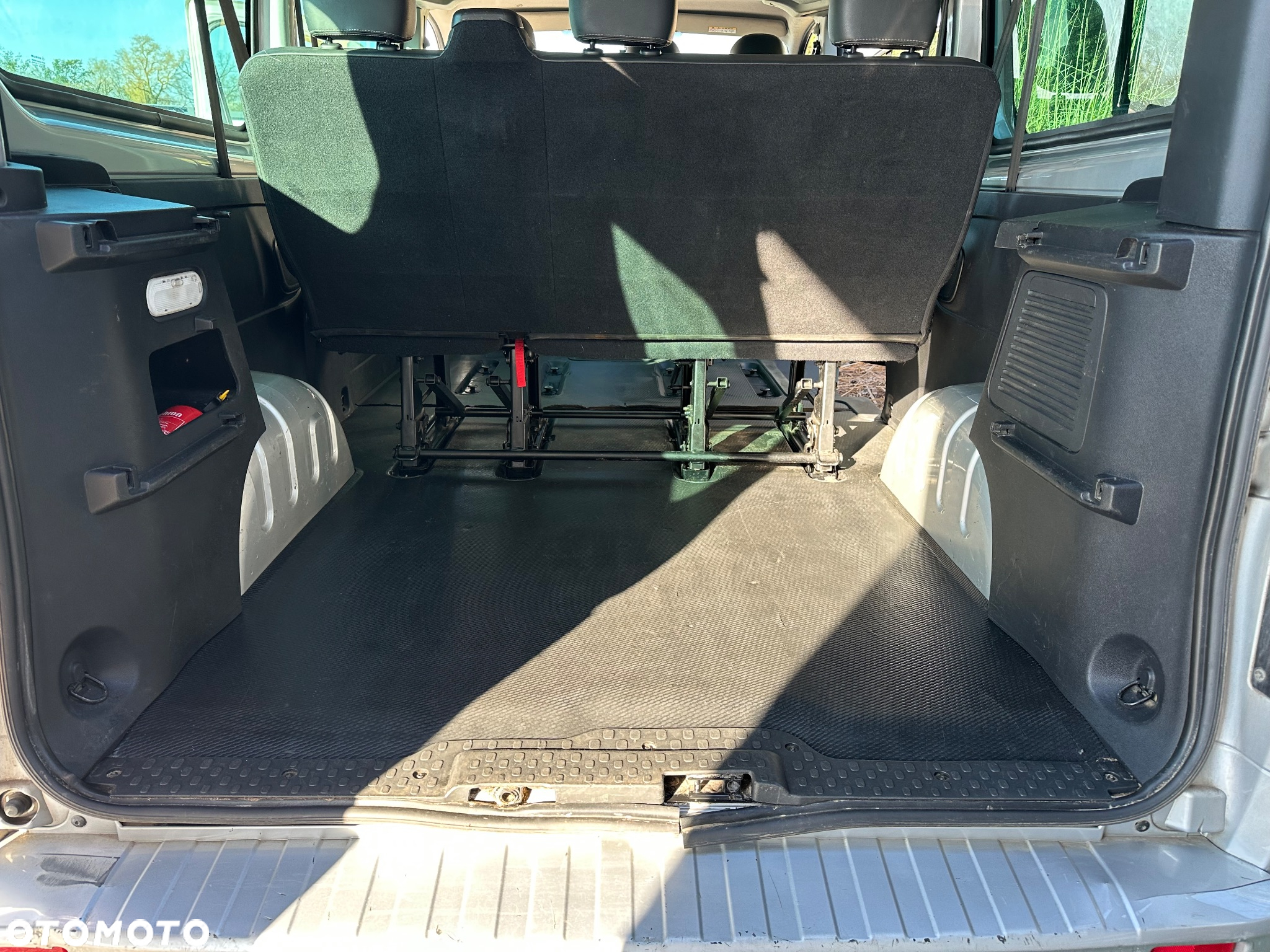 Opel Vivaro - 13