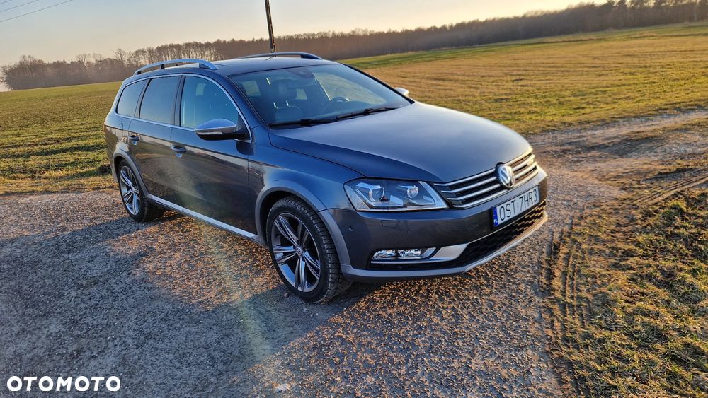 Volkswagen Passat 2.0 TDI 4Motion DSG BlueMotion Tech Highline - 11