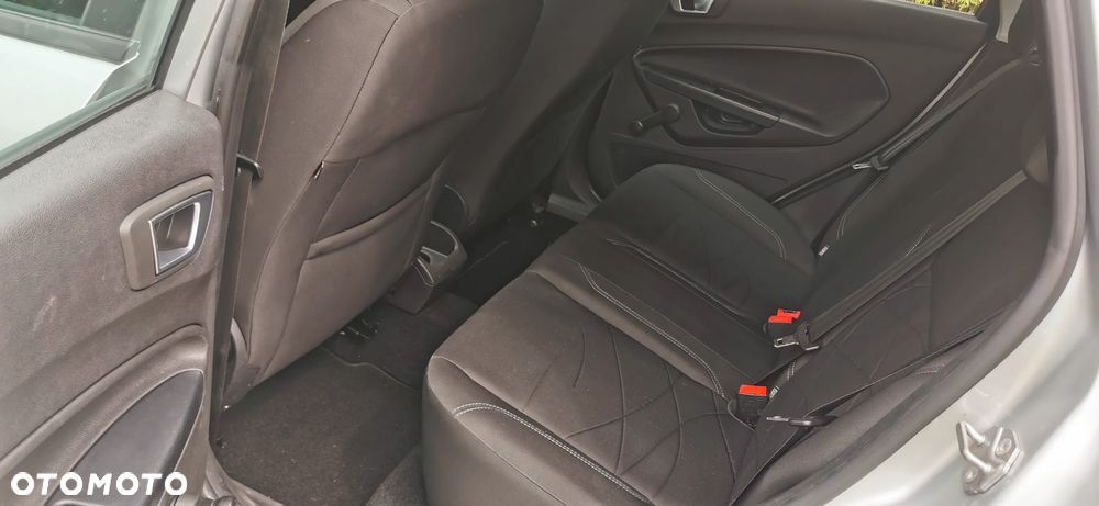 Ford Fiesta 1.25 Trend - 17