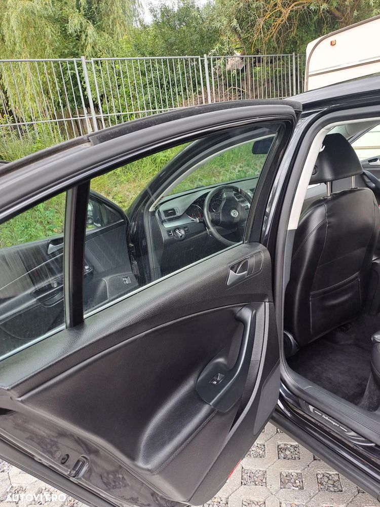 Volkswagen Passat 2.0TDI Sportline DPF DSG - 14