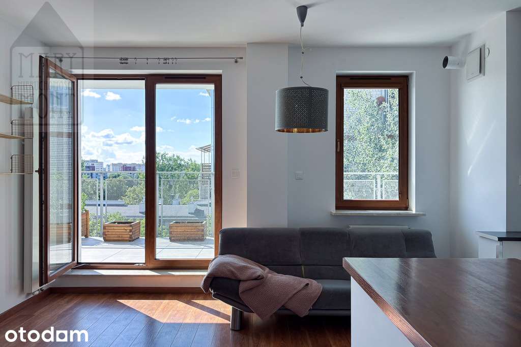 Apartament/Taras 18 m/Metro St. Bielany