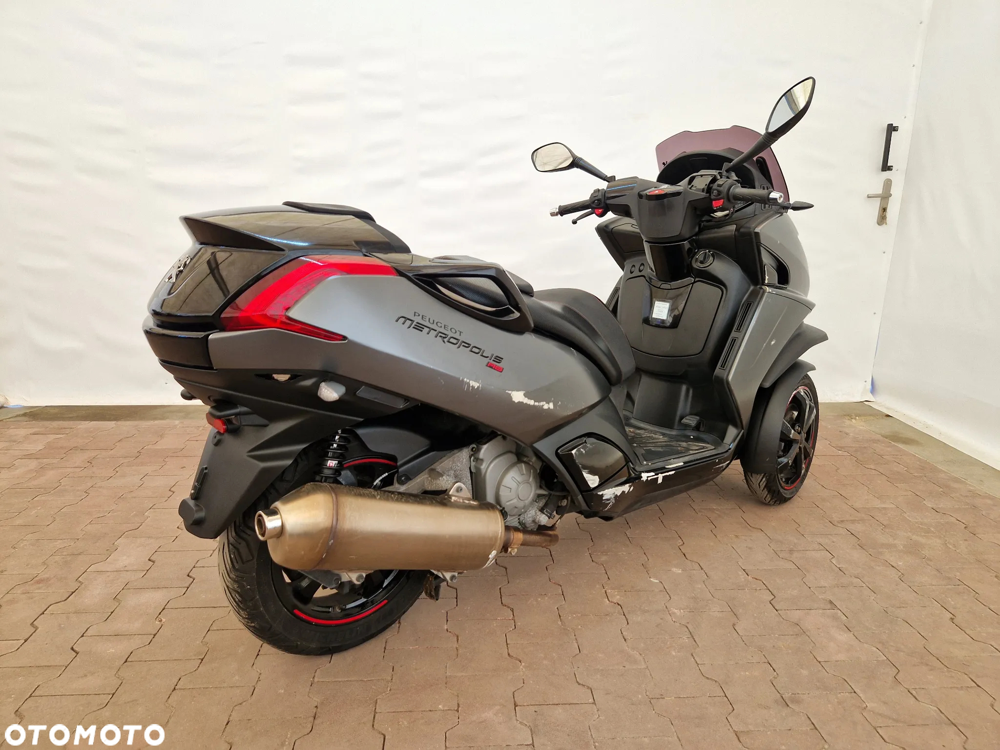 Peugeot Metropolis - 6