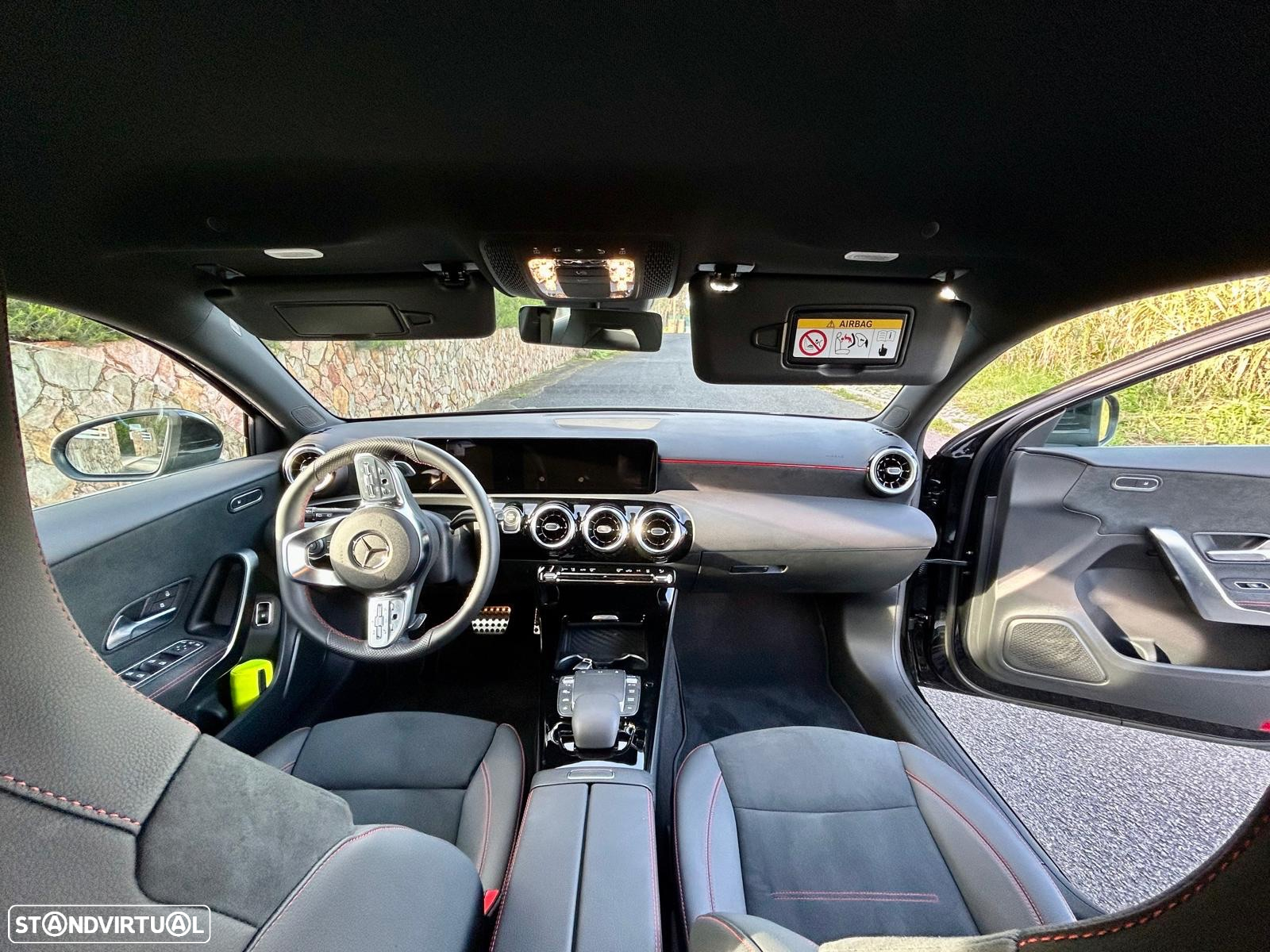 Mercedes-Benz A 250 e AMG Line - 16
