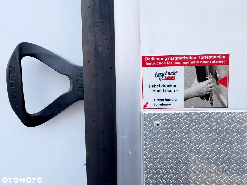 Mercedes-Benz ATEGO / DMC 11990 / CHŁODNIA THERMO KING T800R / IDEALNY STAN / Z NIEMIEC - 24