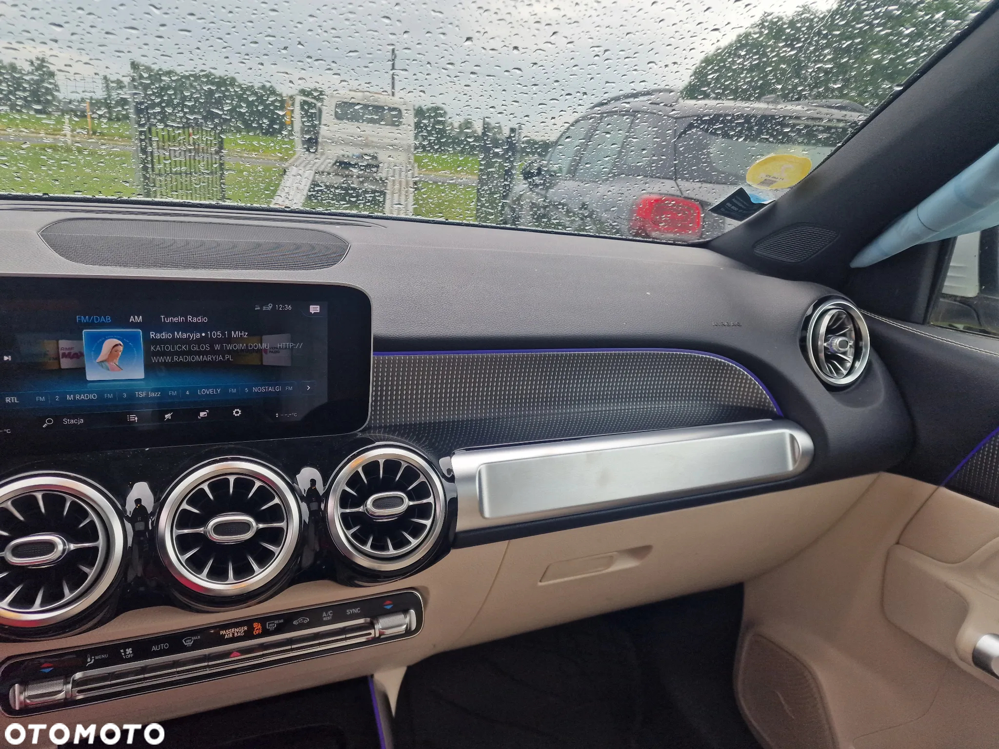 Mercedes-Benz GLB 200 d 8G-DCT AMG Line - 14