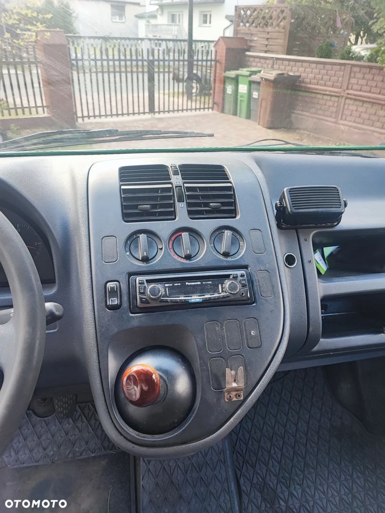 Mercedes-Benz Vito - 9
