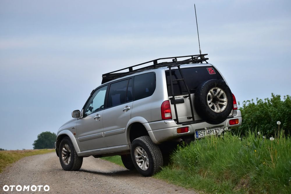 Suzuki Grand Vitara 2.7 V6 - 3