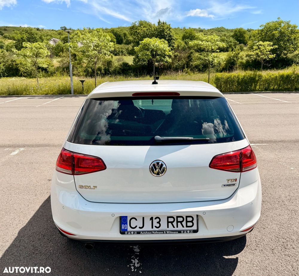 Volkswagen Golf 1.6 TDI BlueMotion Comfortline - 4