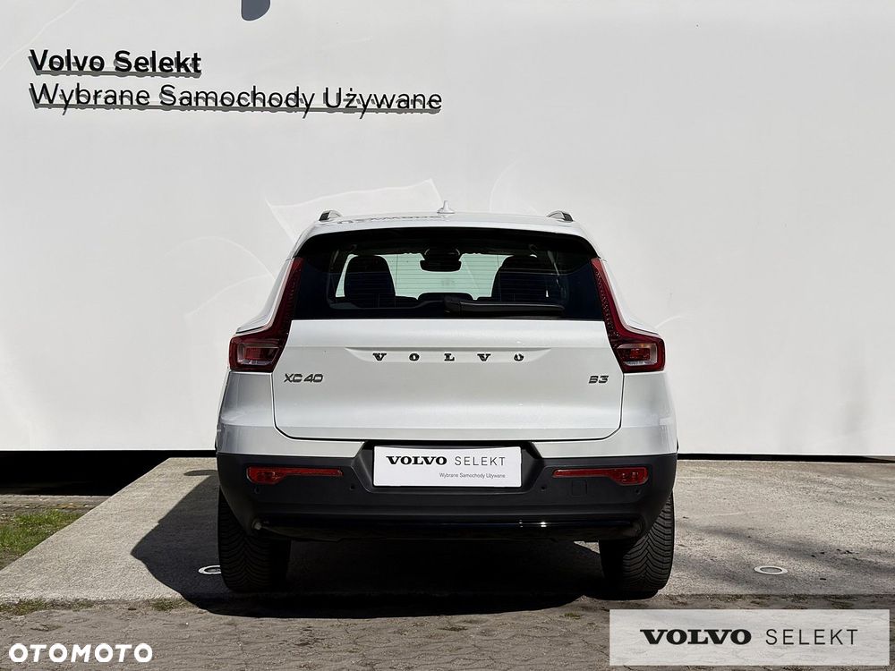 Volvo XC 40 - 9