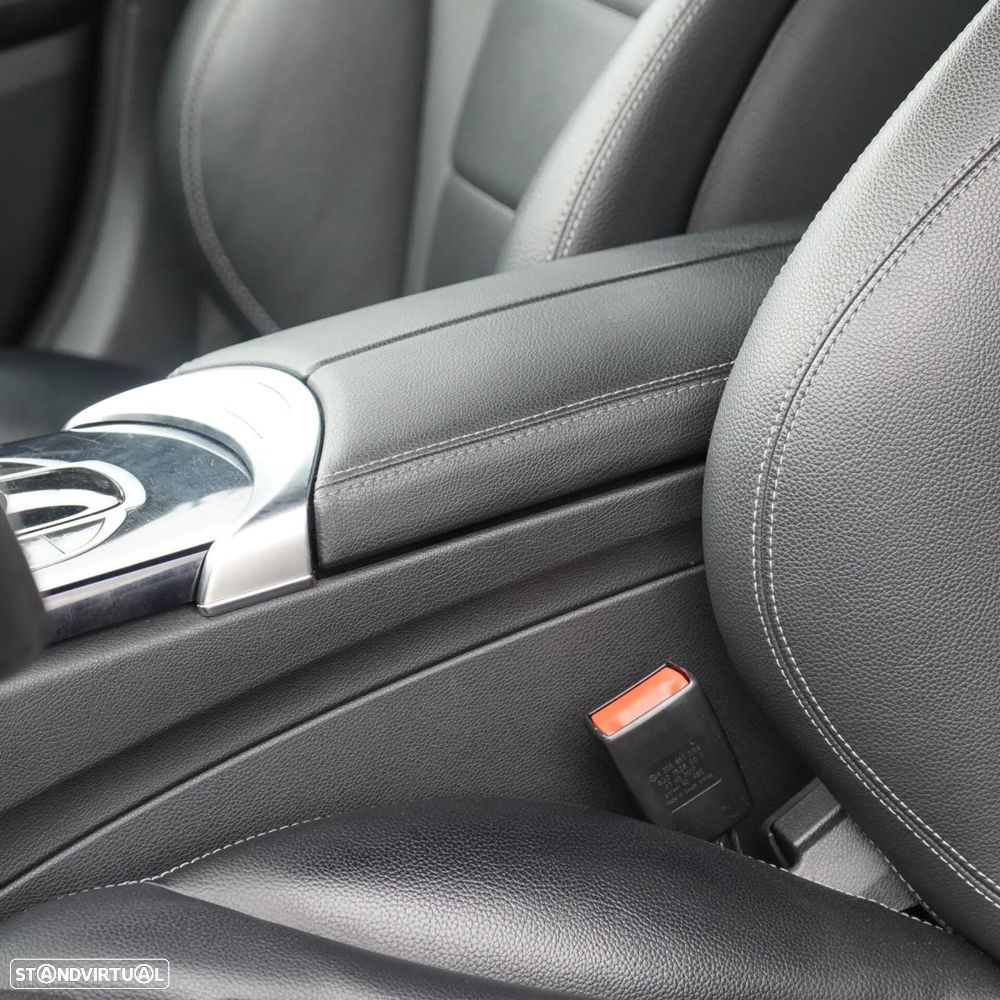 Mercedes-Benz C 220 - 10