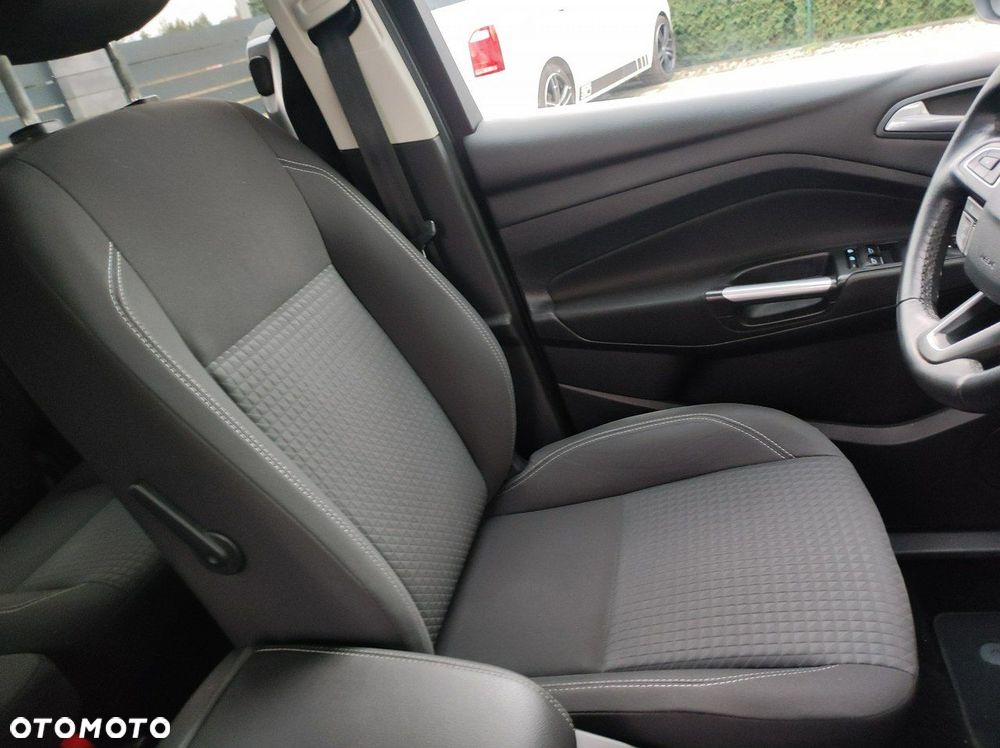 Ford Grand C-MAX - 8