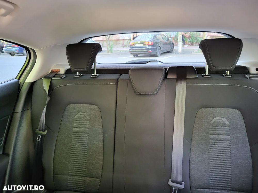 Ford Focus 1.0 EcoBoost Active Business - 20