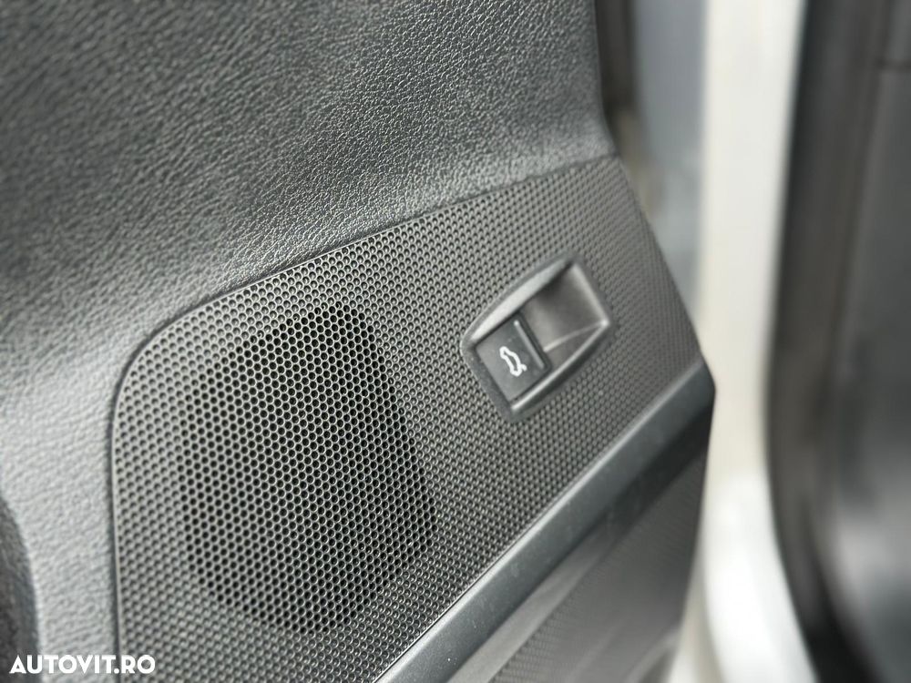 Volkswagen Passat 2.0 TDI Comfortline DPF - 34