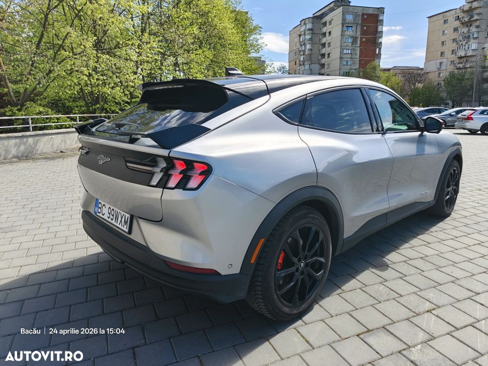 Ford Mustang Mach-E RWD Extended Range 216 kW Base - 3