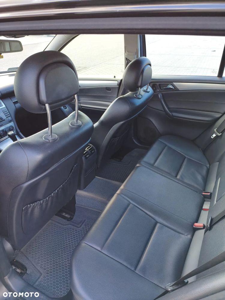 Mercedes-Benz Klasa C 200 Kompressor Avantgarde Sport Edition + - 19