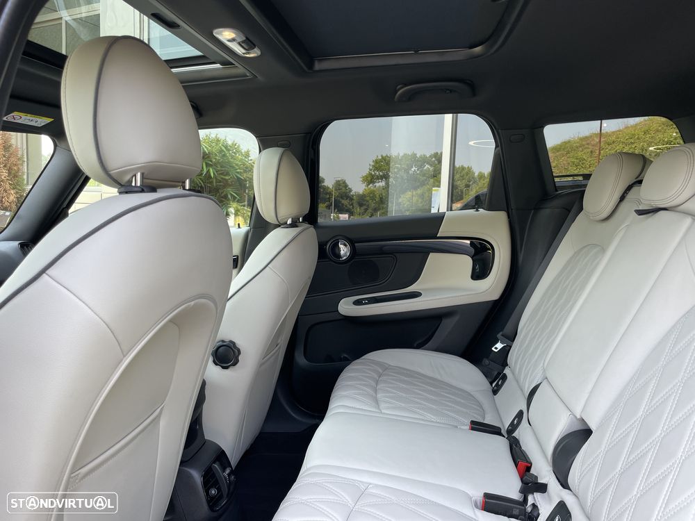 MINI Countryman Cooper SE ALL4 Auto - 38