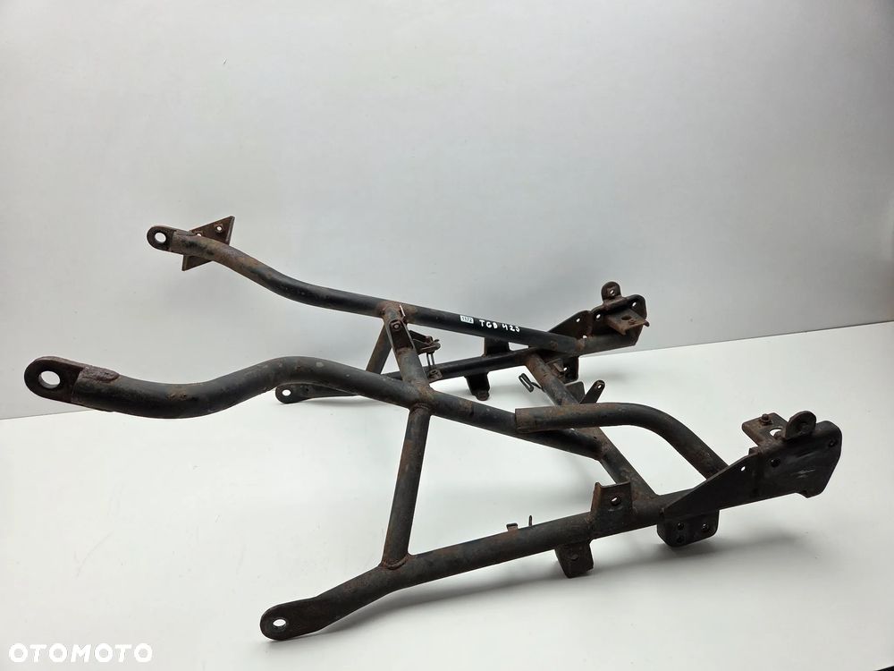 STELAZ TYL RAMA SUBFRAME  TGB BLADE 425 - 3