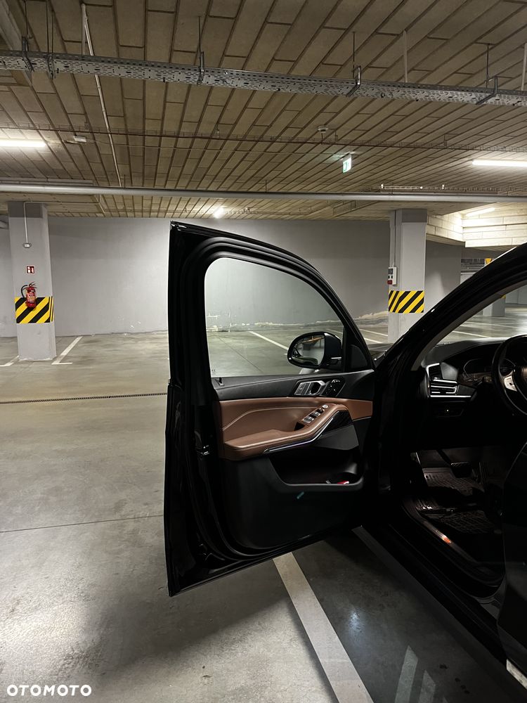 BMW X7 - 20