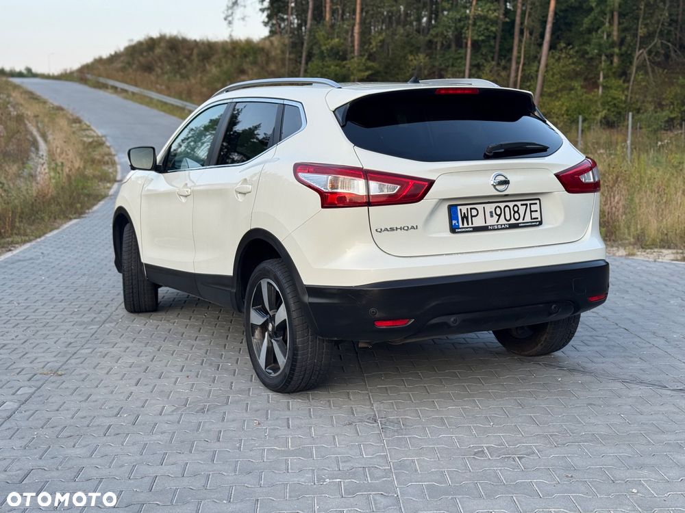 Nissan Qashqai - 10