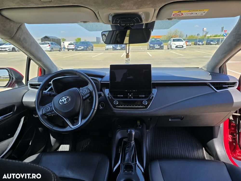 Toyota Corolla - 4