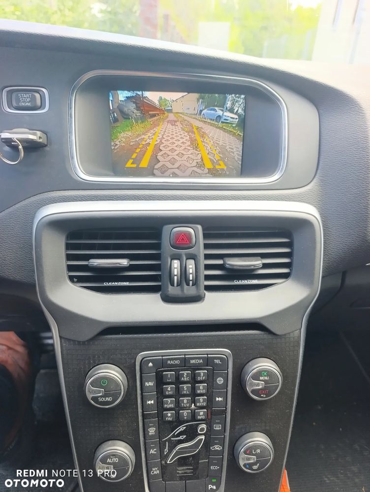 Volvo V40 D3 Geartronic RDesign - 15
