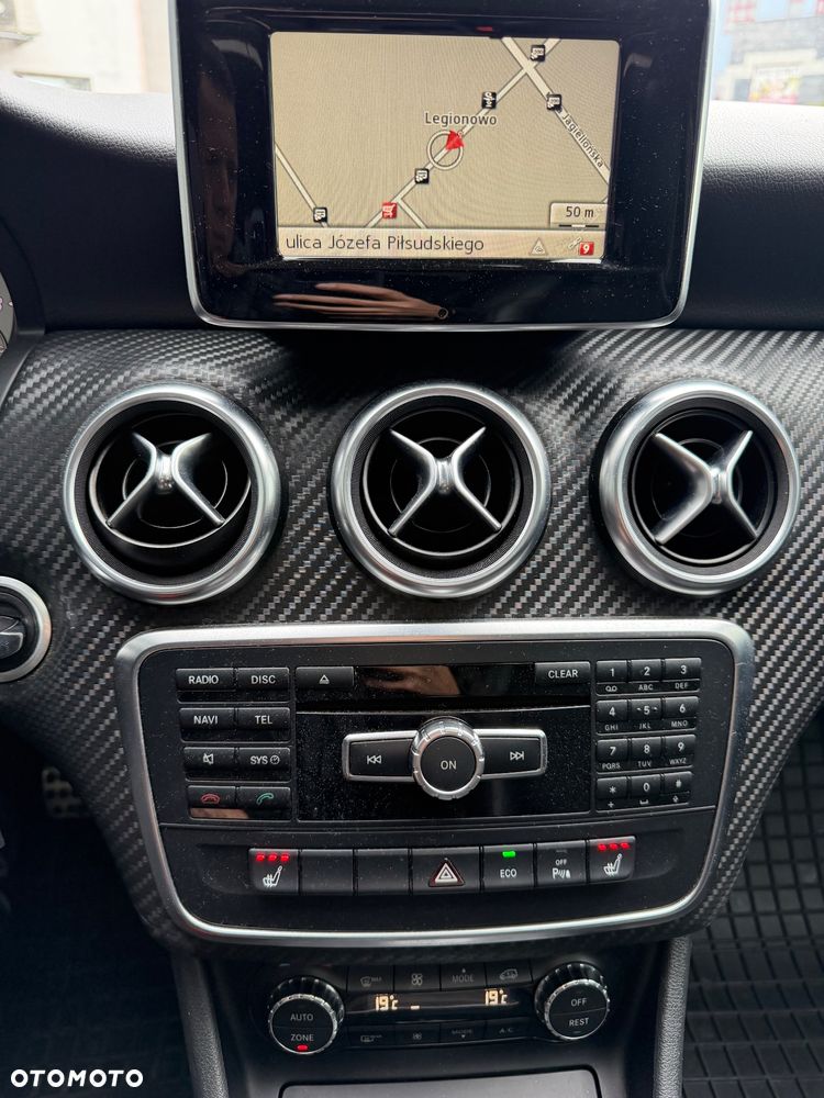 Mercedes-Benz Klasa A 200 AMG Line - 13