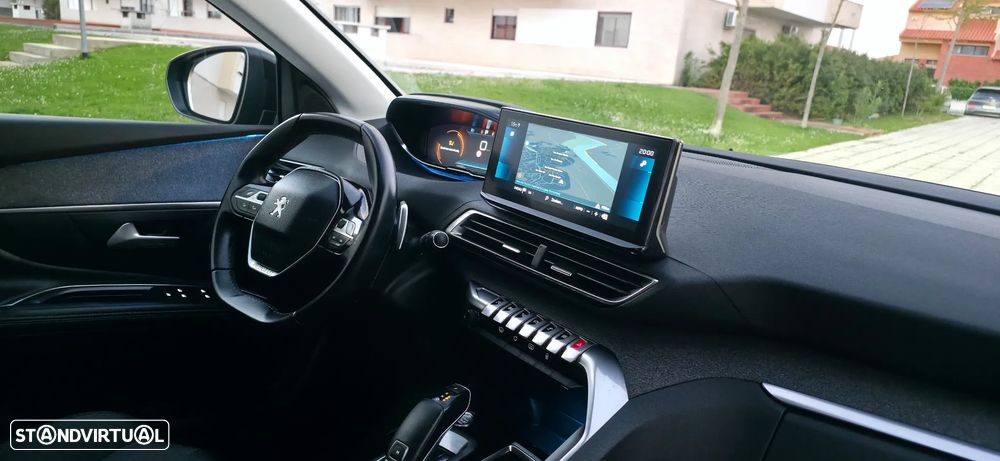 Peugeot 5008 PureTech 130 EAT8 Stop & Start Allure Pack - 16