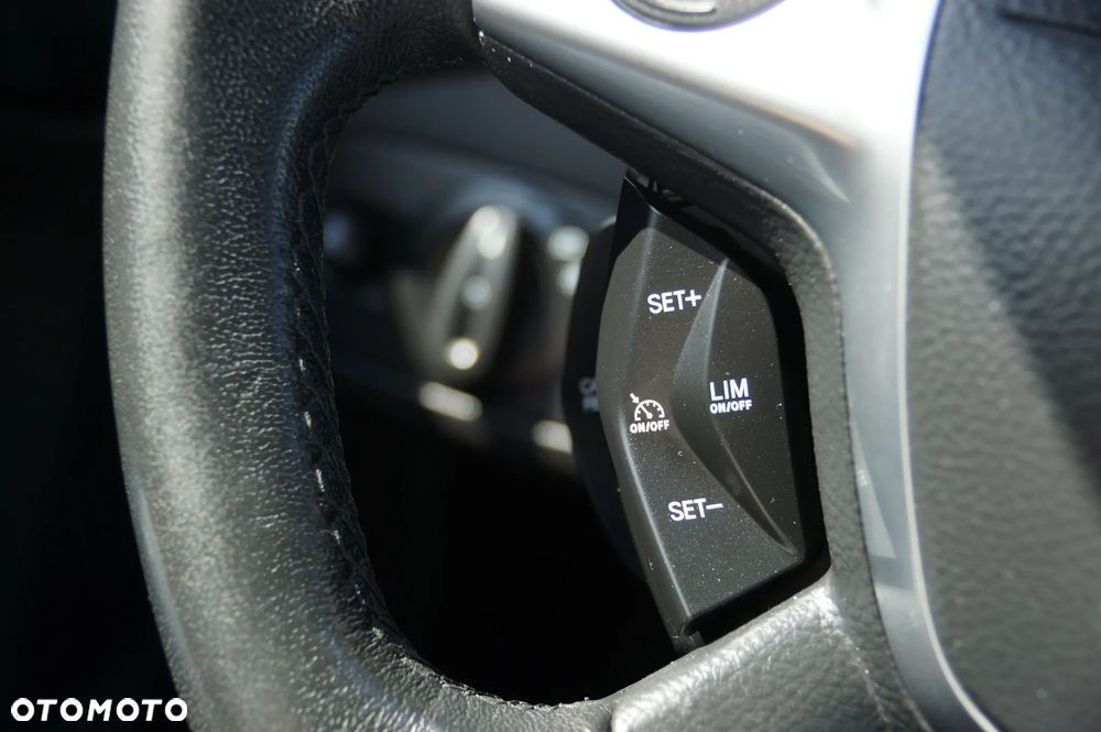 Ford Kuga 2.0 TDCi 4x4 Titanium - 18