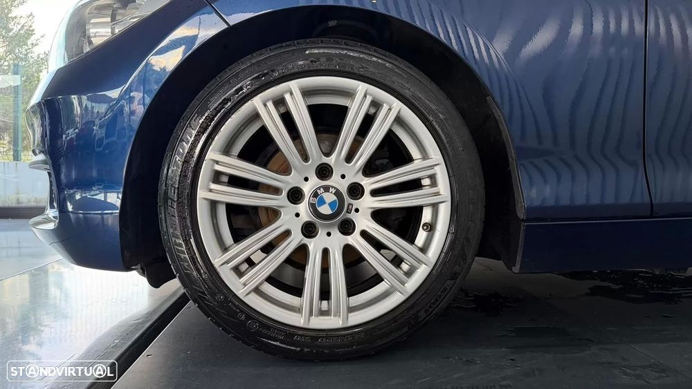 BMW 116 d Sport Line - 16