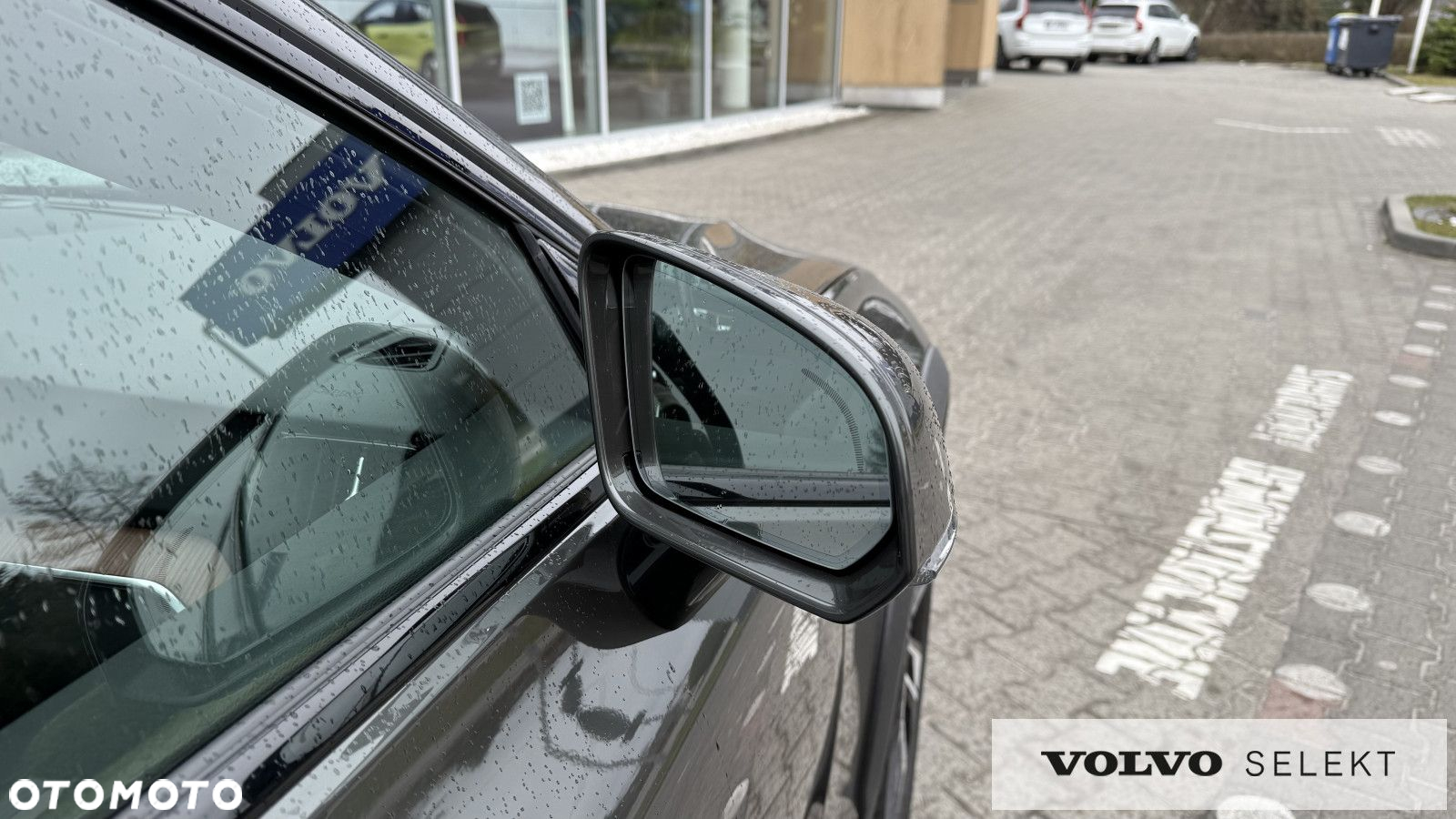 Volvo V60 Cross Country - 15
