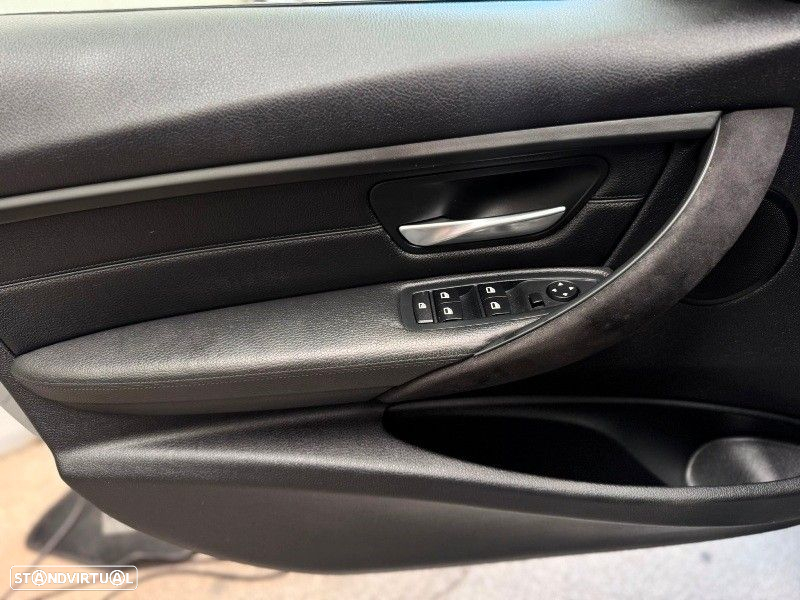 BMW 320 d ED Line Sport Auto - 15