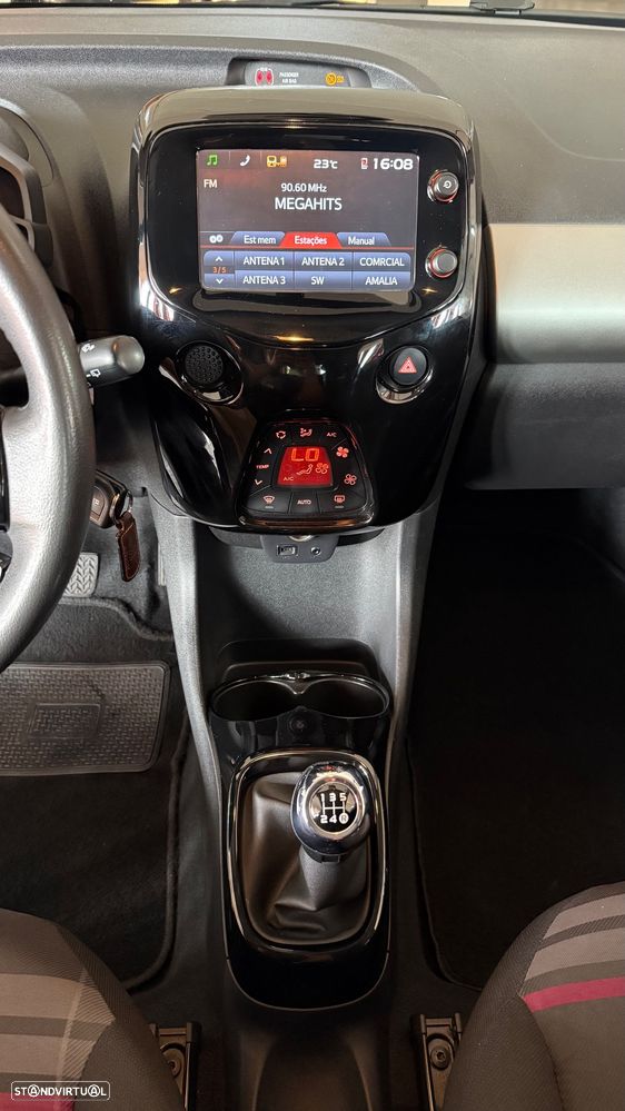 Peugeot 108 1.0 VTi Allure - 15
