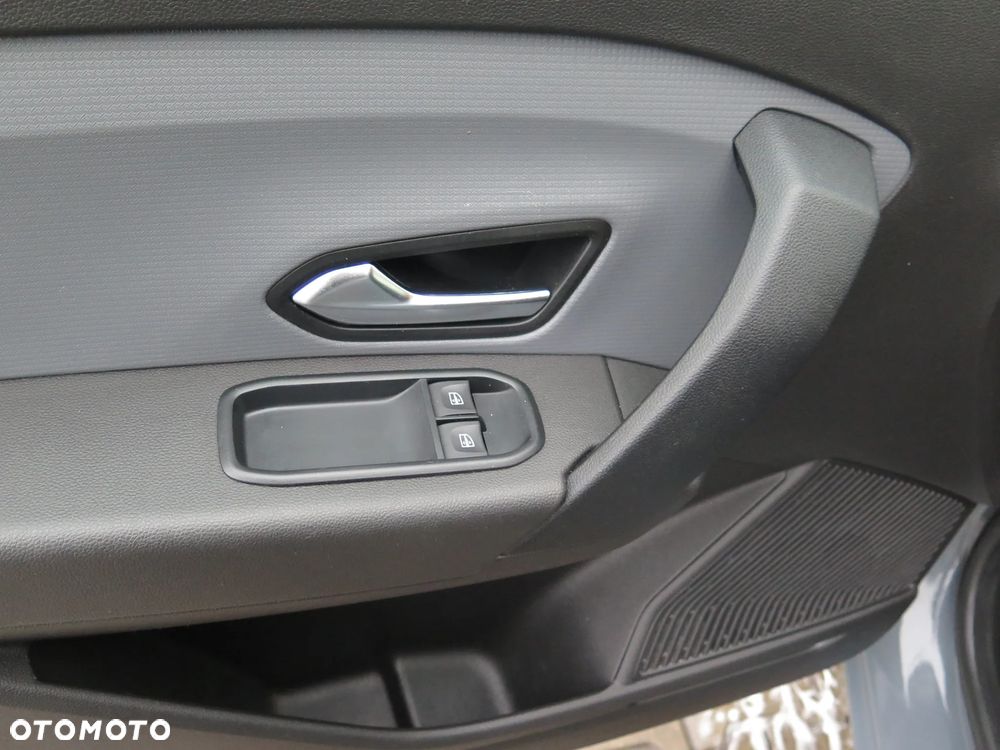 Renault EXPRESS - 12