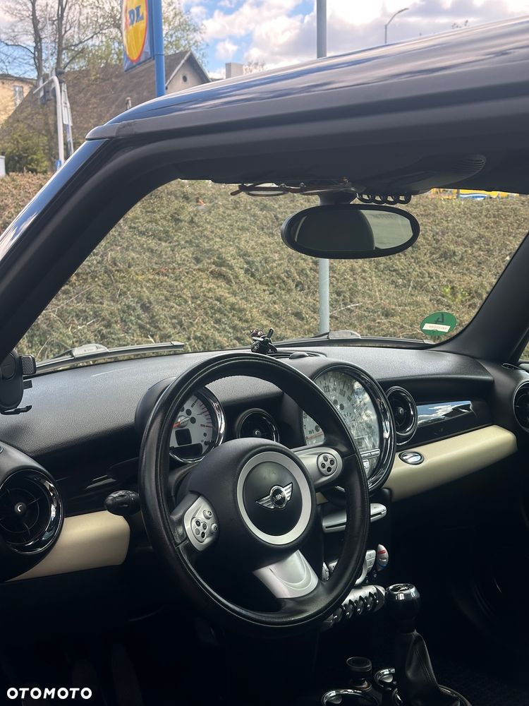 MINI Cooper Standard - 9
