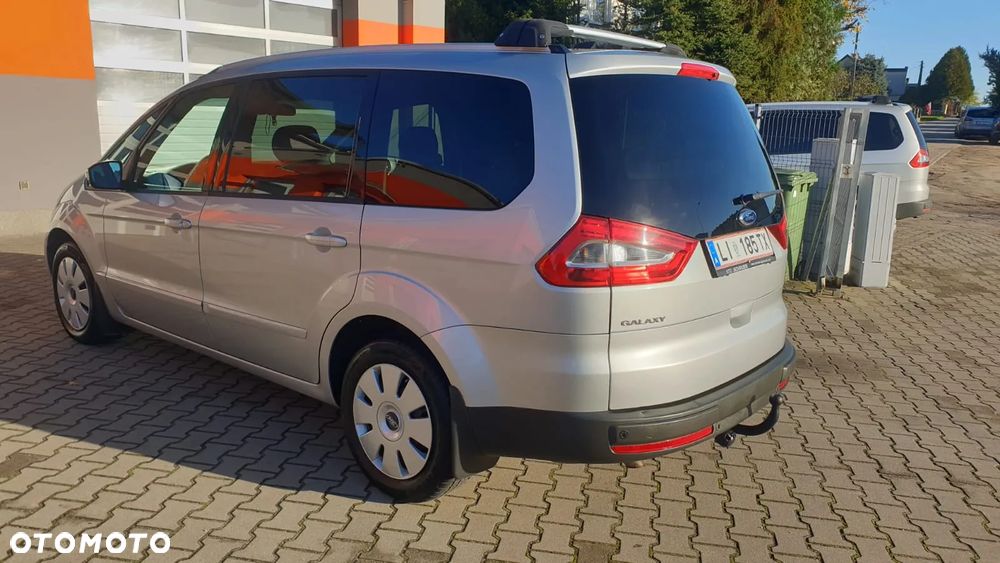 Ford Galaxy 2.0 TDCi Trend - 4