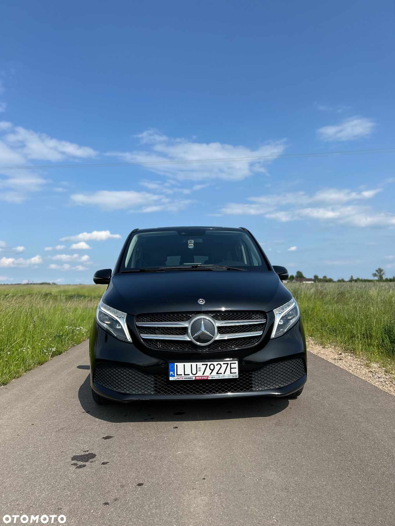 Mercedes-Benz Klasa V - 2
