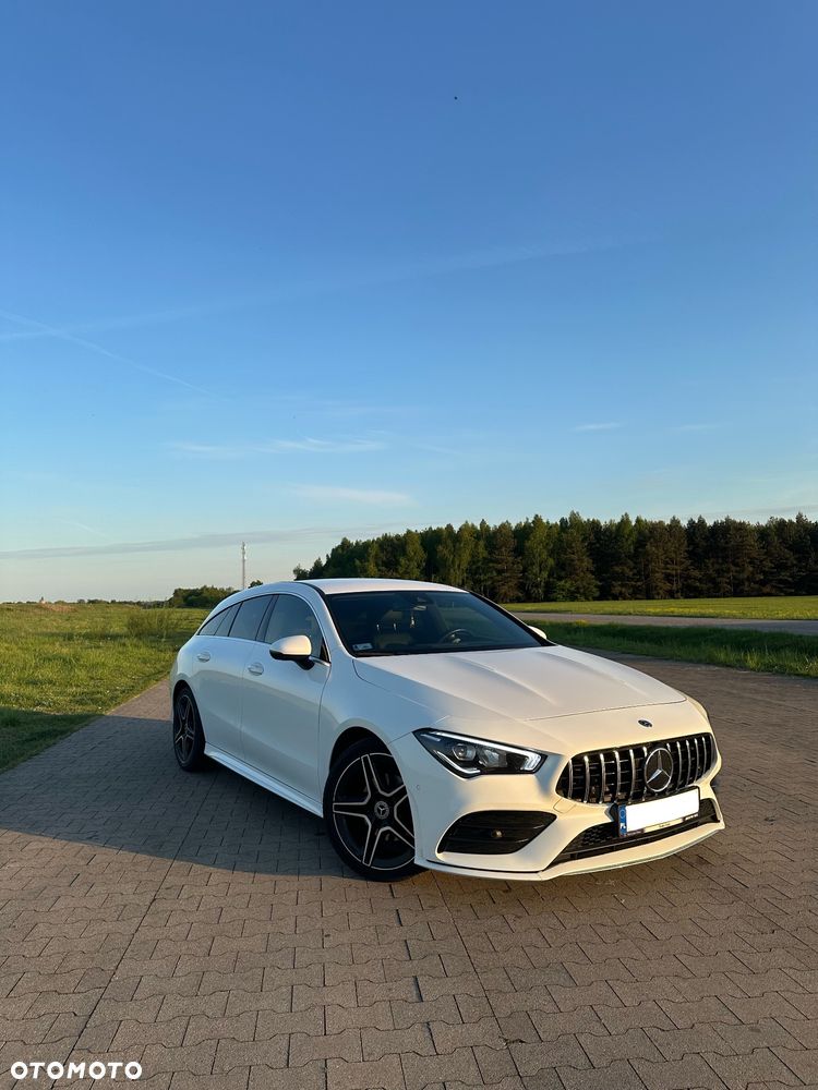 Mercedes-Benz CLA 180 7G-DCT AMG Line - 2