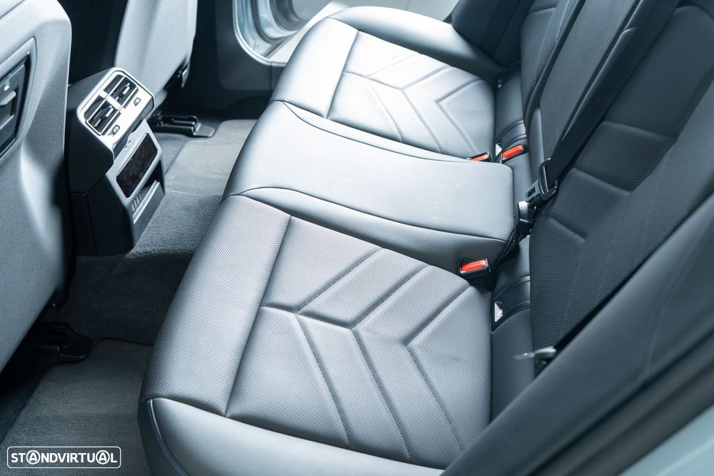 BMW i5 eDrive40 Pack Desportivo M - 8