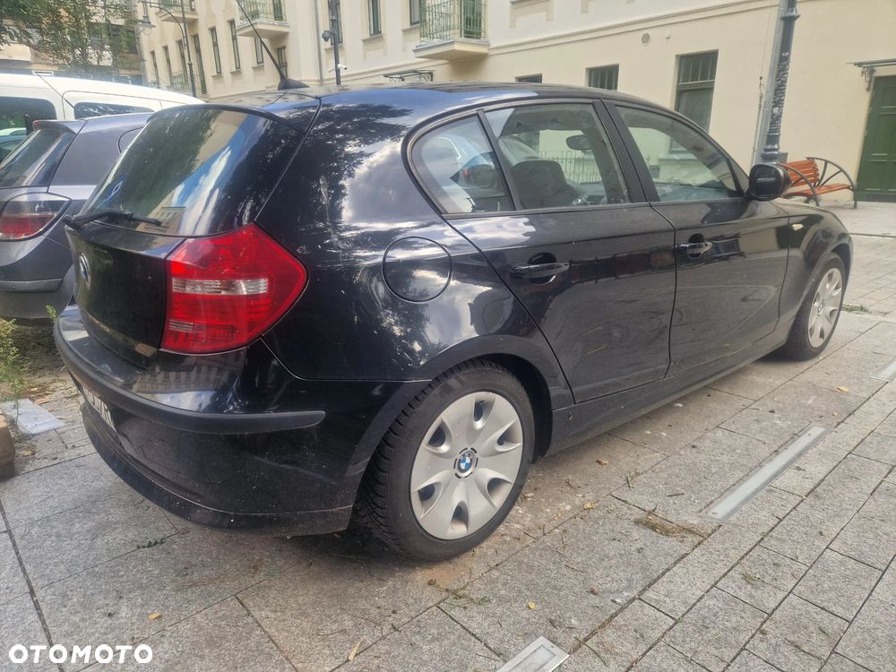 BMW Seria 1 116i - 5