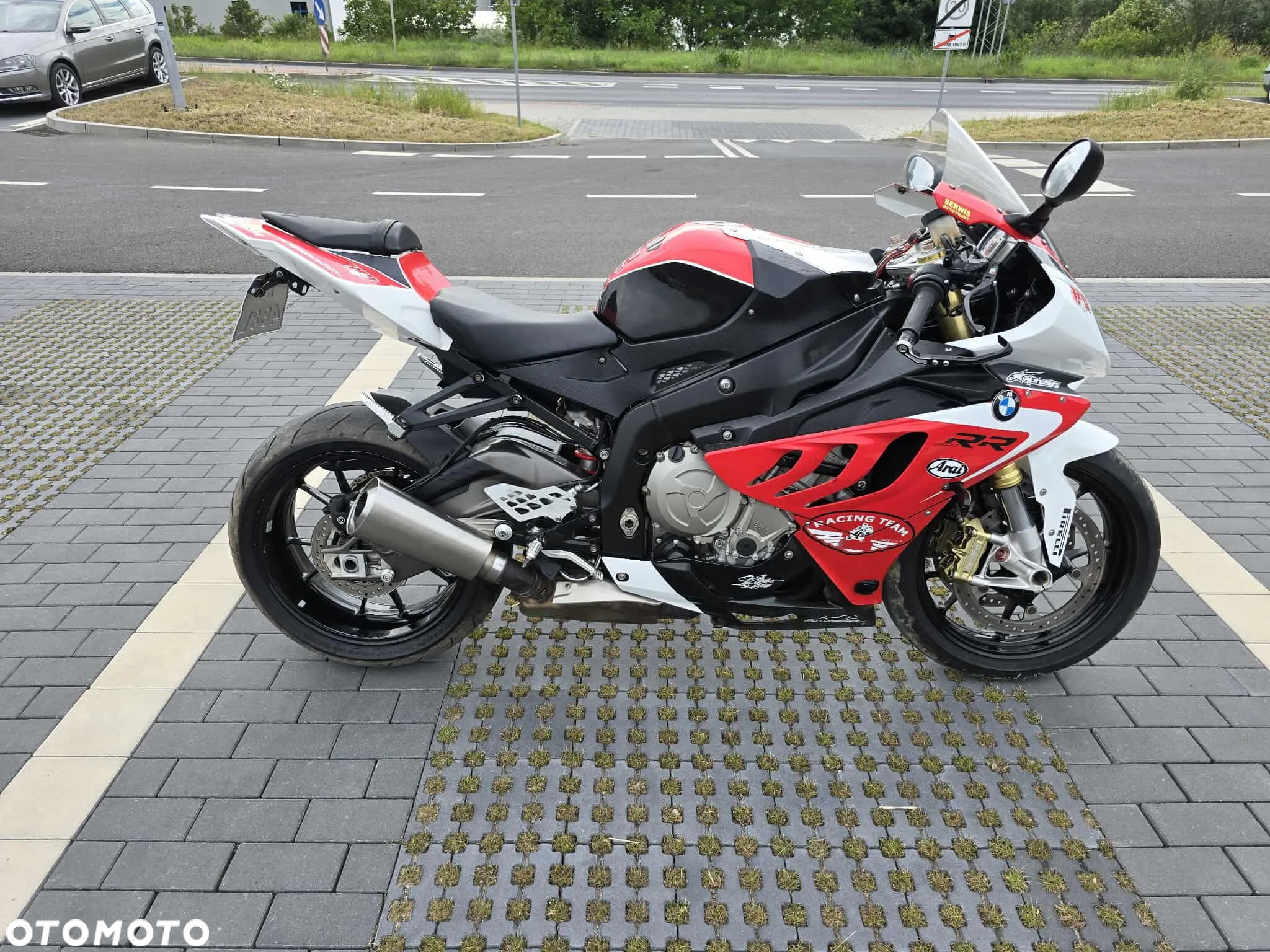 BMW S - 14