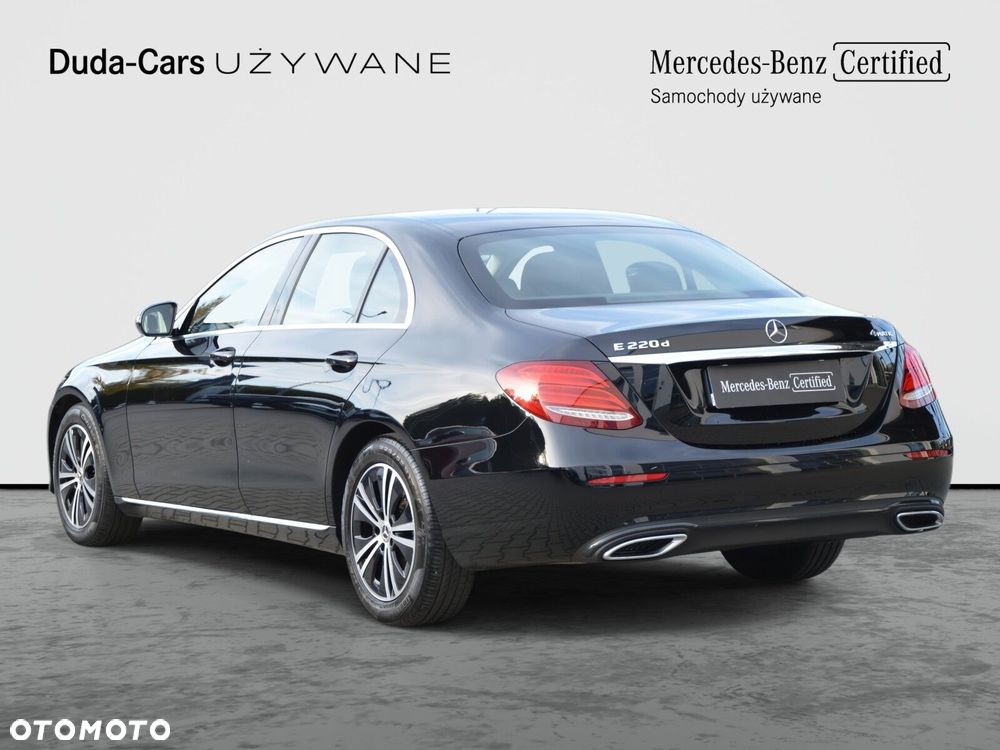 Mercedes-Benz Klasa E 220 d 4-Matic Business Edition 9G-TRONIC - 7