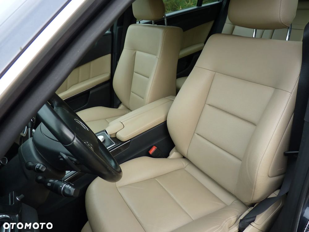 Mercedes-Benz Klasa E 350 CDI BlueEff Avantgarde - 11