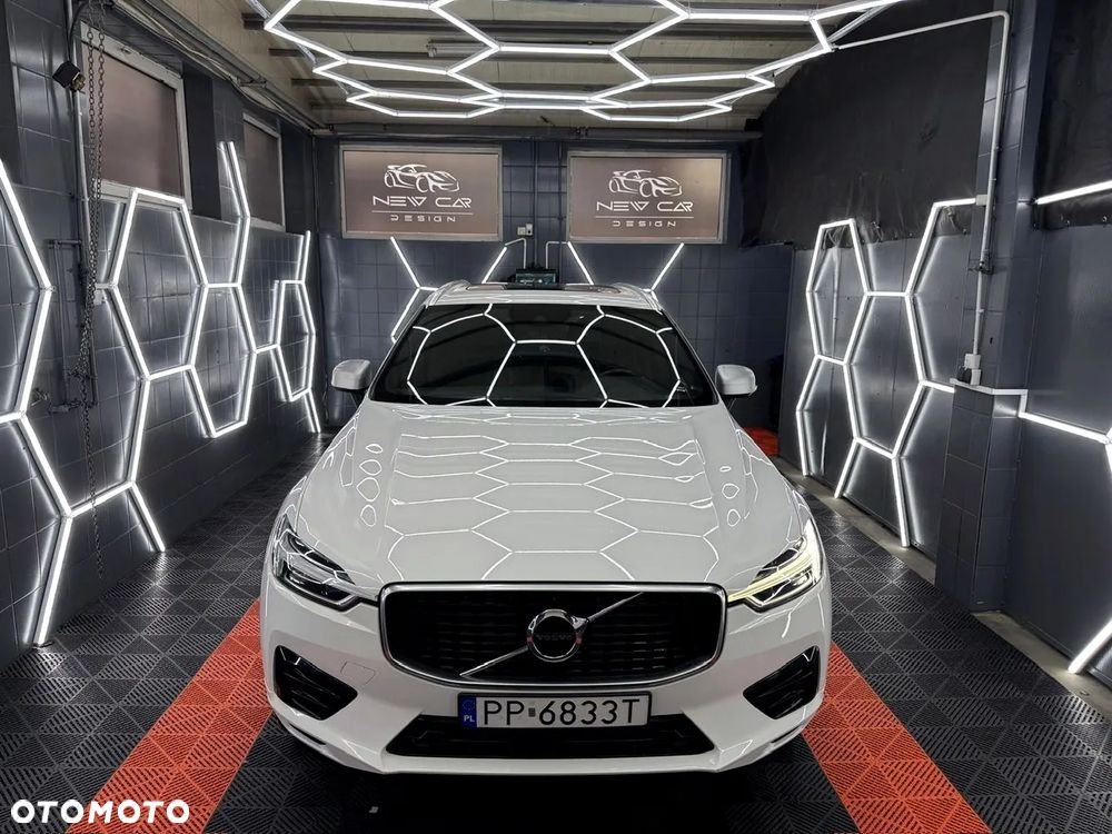 Volvo XC 60 D4 AWD Geartronic RDesign - 12