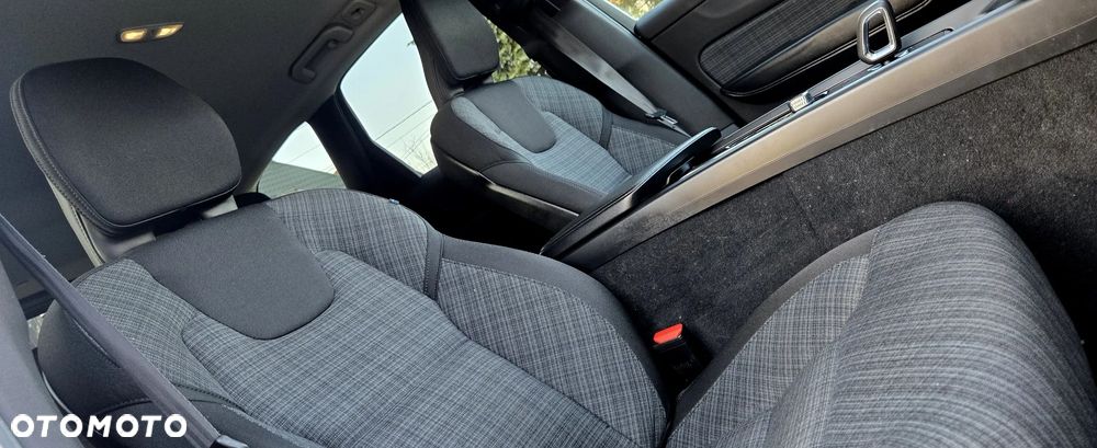 Volvo XC 60 B4 D Geartronic Momentum Pro - 14