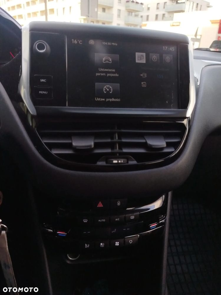 Peugeot 208 1.4 HDi Access - 9