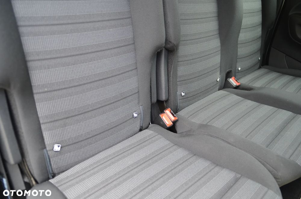 Opel Combo Life 1.2 Turbo Enjoy S&S - 33