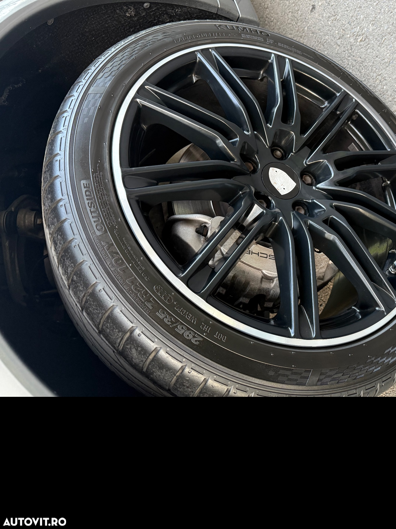 Porsche Cayenne 4.2 L S - 16