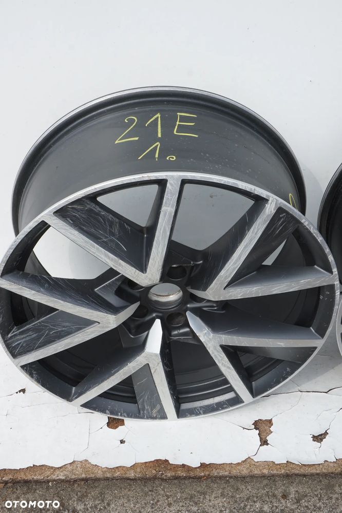 VW Volkswagen 5x112 20 9J et33 760601025R FV - 2